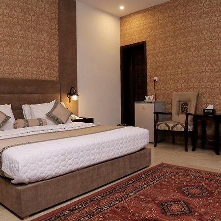 Shelton Hotel Lahore Eksteriør bilde