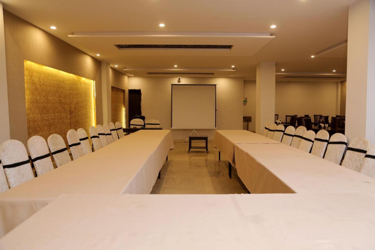 Shelton Hotel Lahore Eksteriør bilde